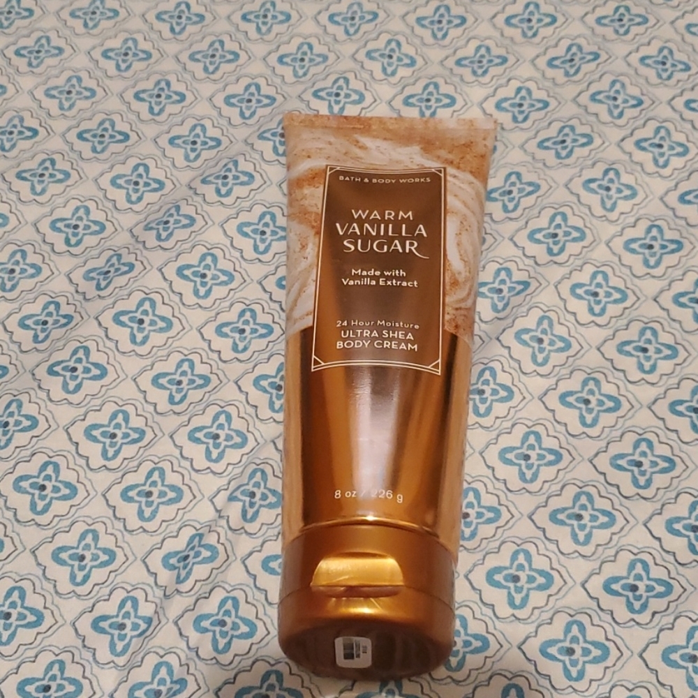 NEW! Warm vanilla sugar lotion